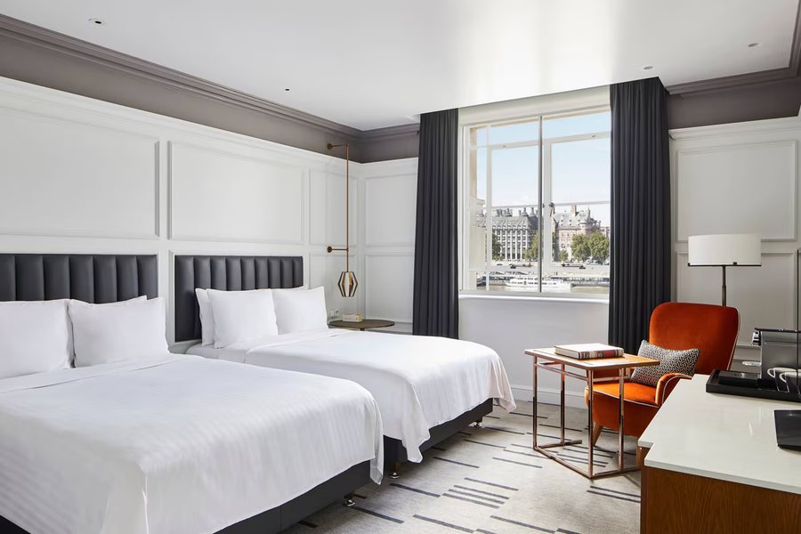 London Marriott Hotel County Hall — Guest room