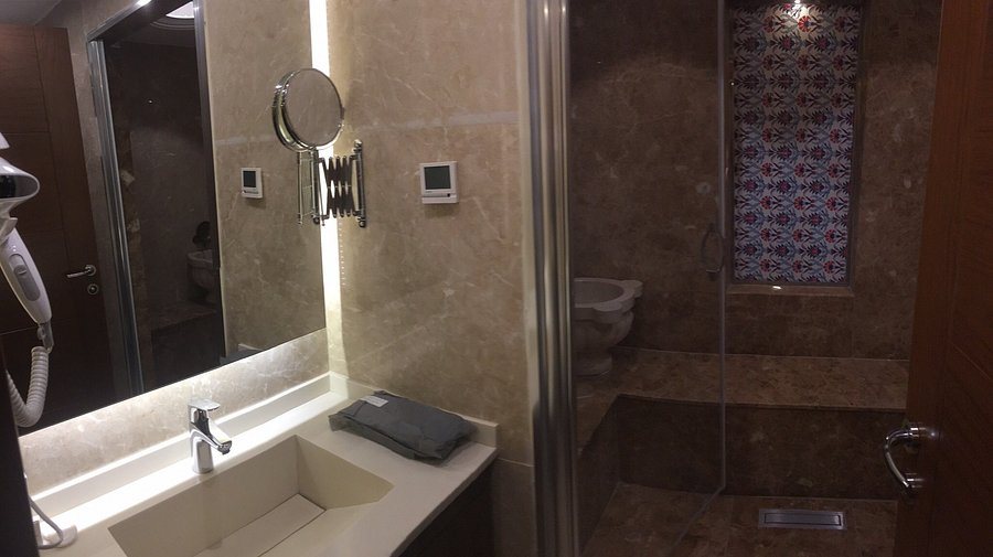 Lord Morgan Exclusive Design Nisantasi Istanbul — Bathroom