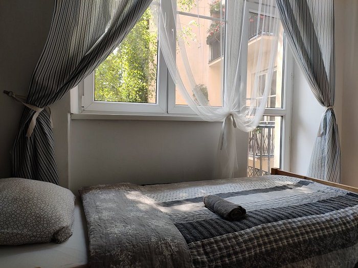 Lorf Hostel Coffee — Guest room