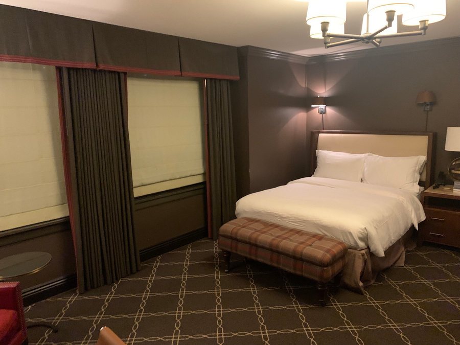 Los Angeles Athletic Club Los Angeles California — Guest room