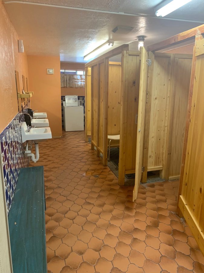 Los Suenos de Santa Fe RV Park Campgrounds — Bathroom