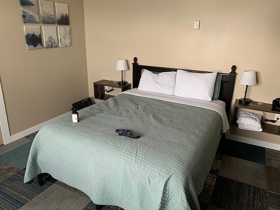 Lost Lake Wilderness Lodge — Guest room
