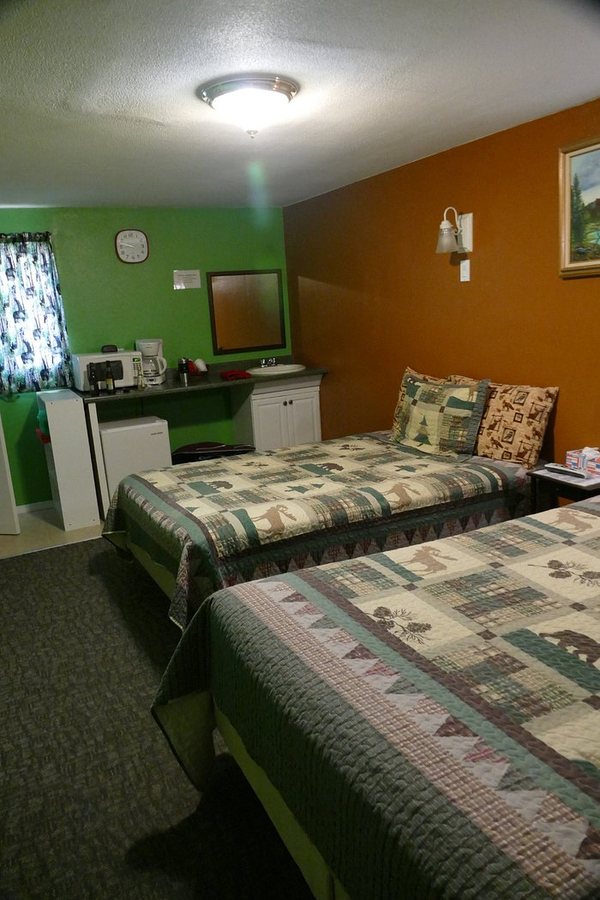 Lost River Valley Campground — Guest room