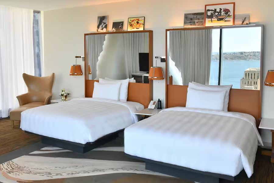 Lotte Hotel Seattle — Guest room