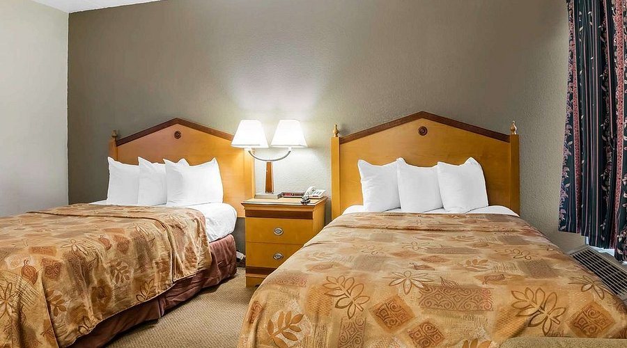 Lotus By Hotel Inn — Guest room