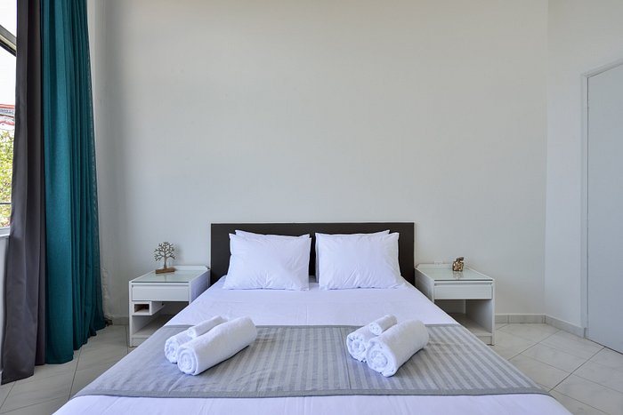 Loucerna Suites Chania — Guest room
