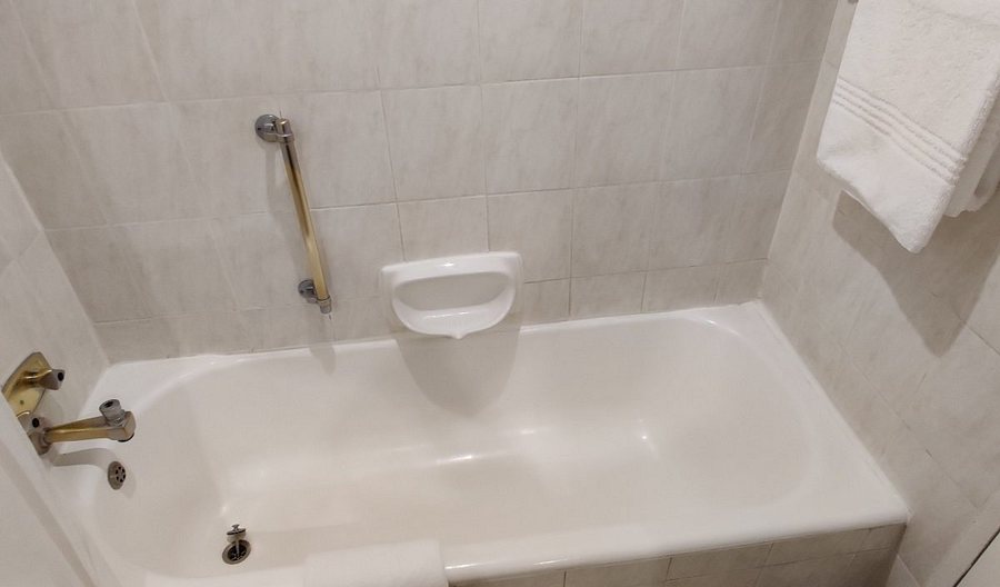 Lugogo Sun — Bathroom
