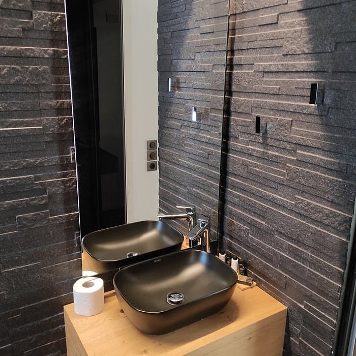 LUX EASY Athens Downtown Apartments — Bathroom
