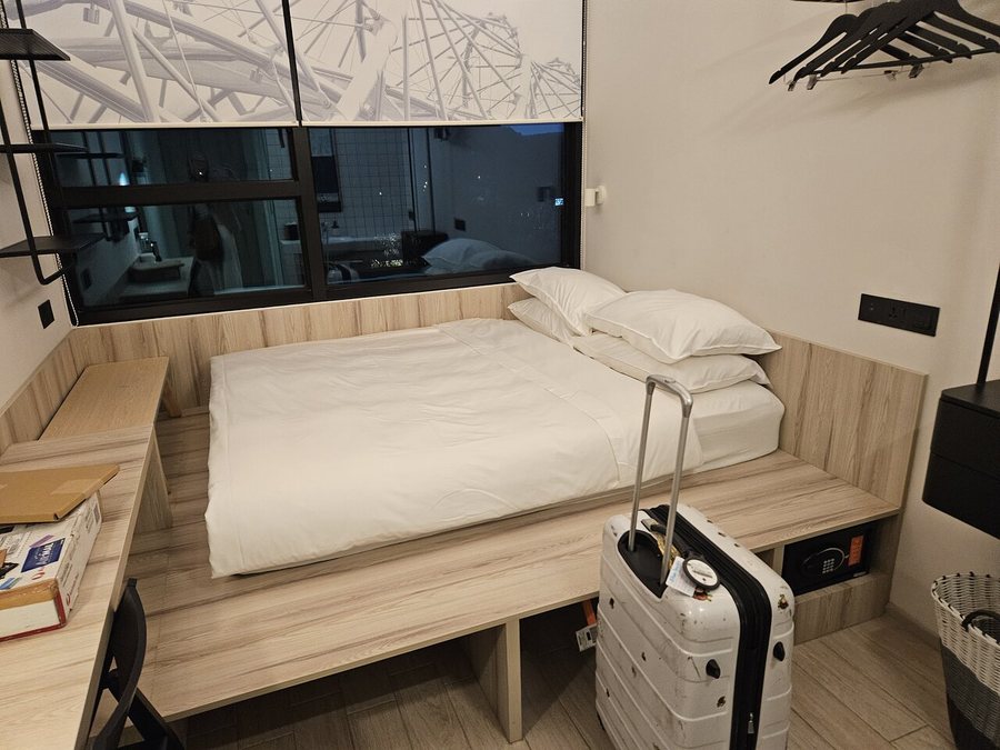 Lyf Funan Singapore — Guest room