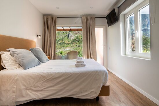 Madeira life — Guest room