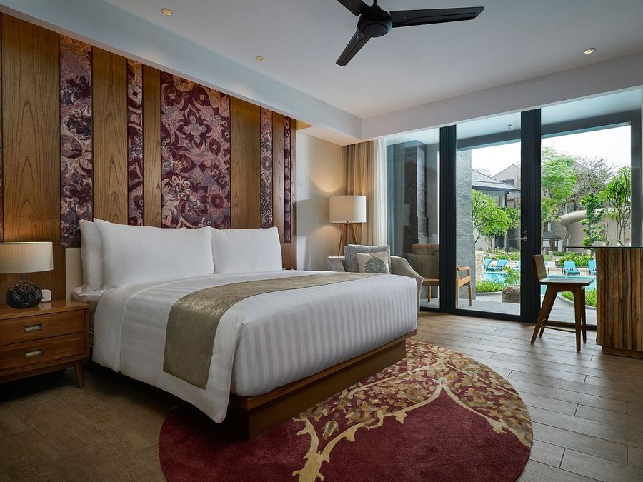 Mahogany Hotel — Guest room