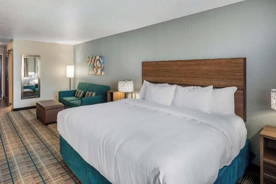 MainStay Suites Coeur dAlene — Guest room