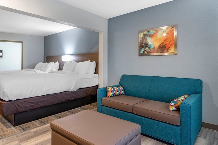 Mainstay Suites — Guest room