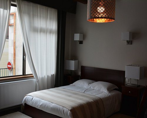 Maison du Chatelain — Guest room