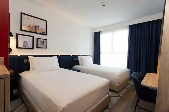 Malaga Inn — Guest room