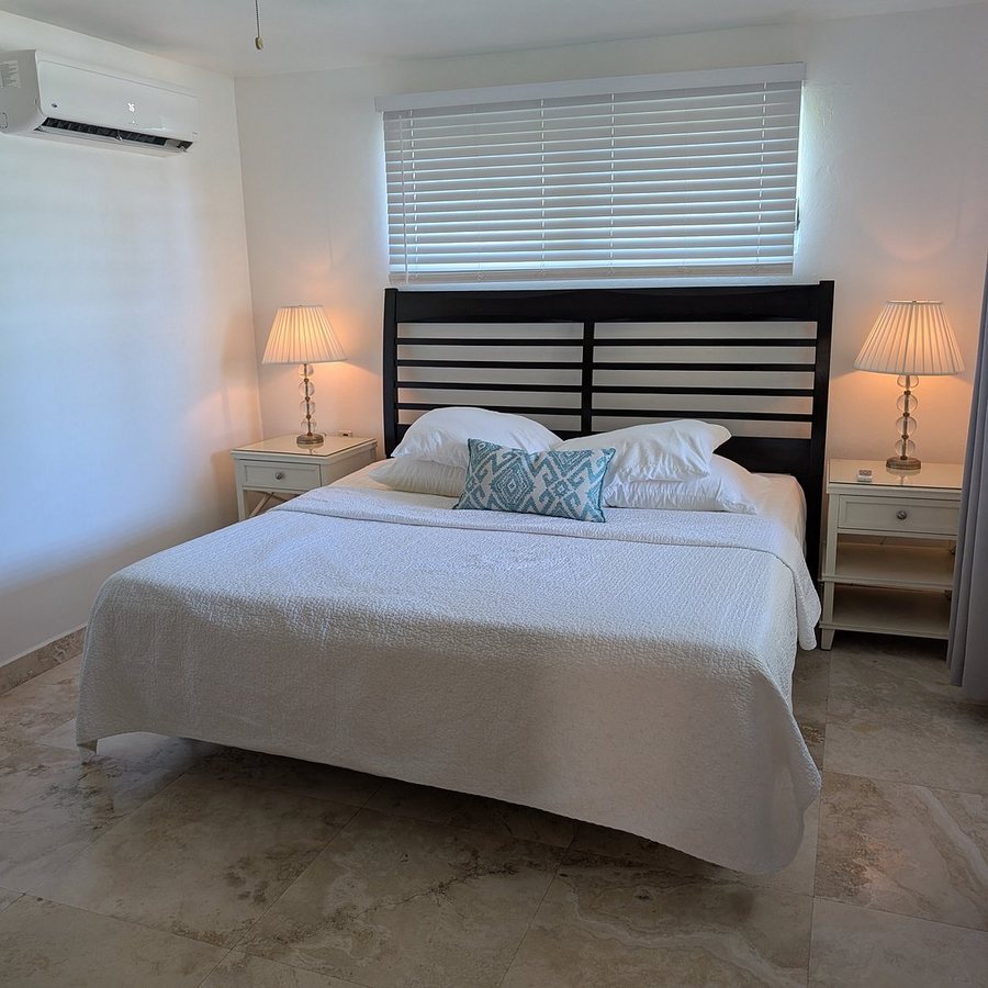 Malecon House — Guest room