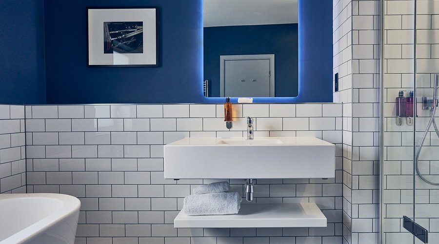 Malmaison London — Bathroom
