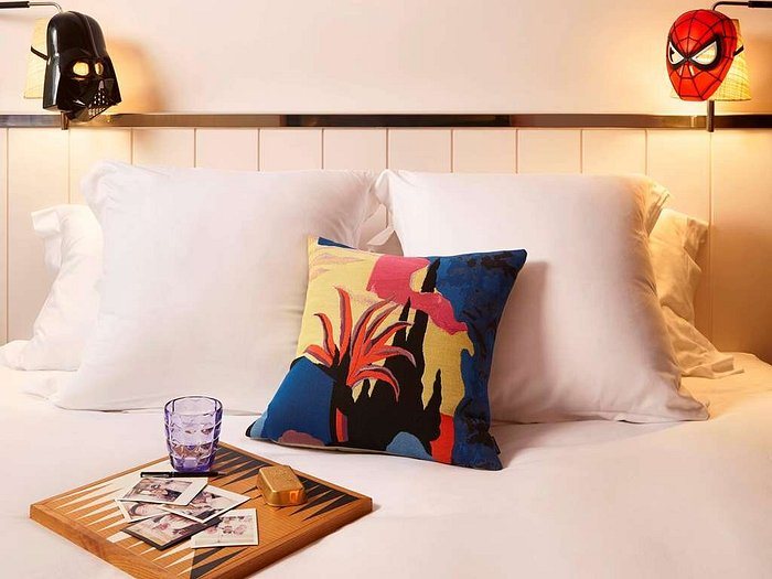 Mama Shelter Lisboa — Guest room