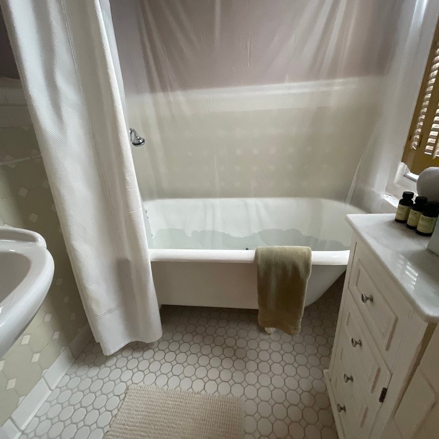 Manayunk Chambers Guest House — Bathroom