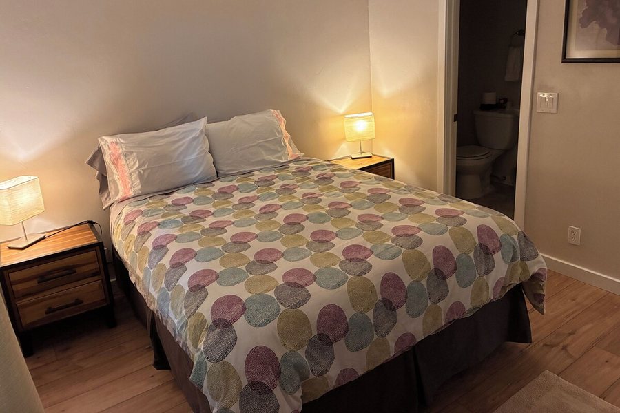 Mancos Inn Hostel — Guest room