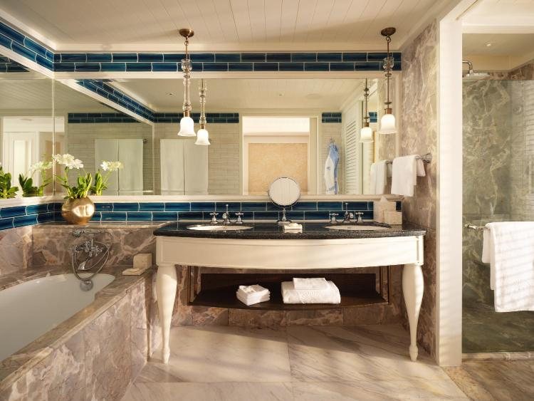 Mandarin Oriental Bangkok — Bathroom