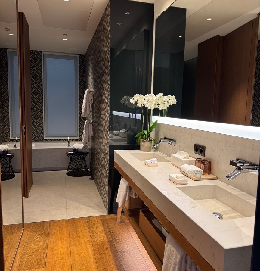 Mandarin Oriental Barcelona Barcelona Catalonia — Bathroom