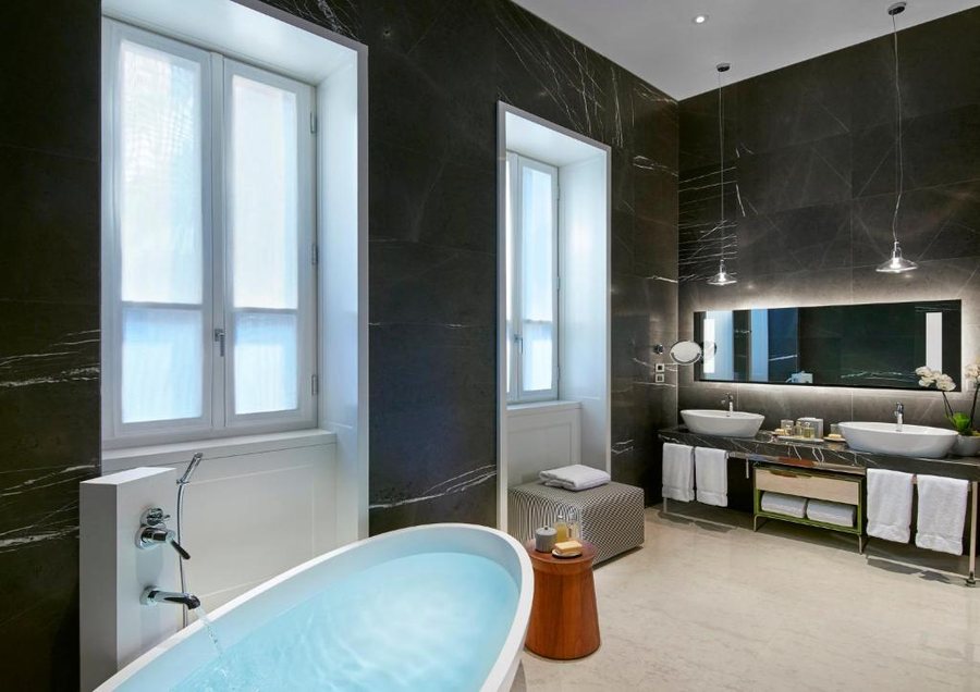 Mandarin Oriental Milan — Bathroom