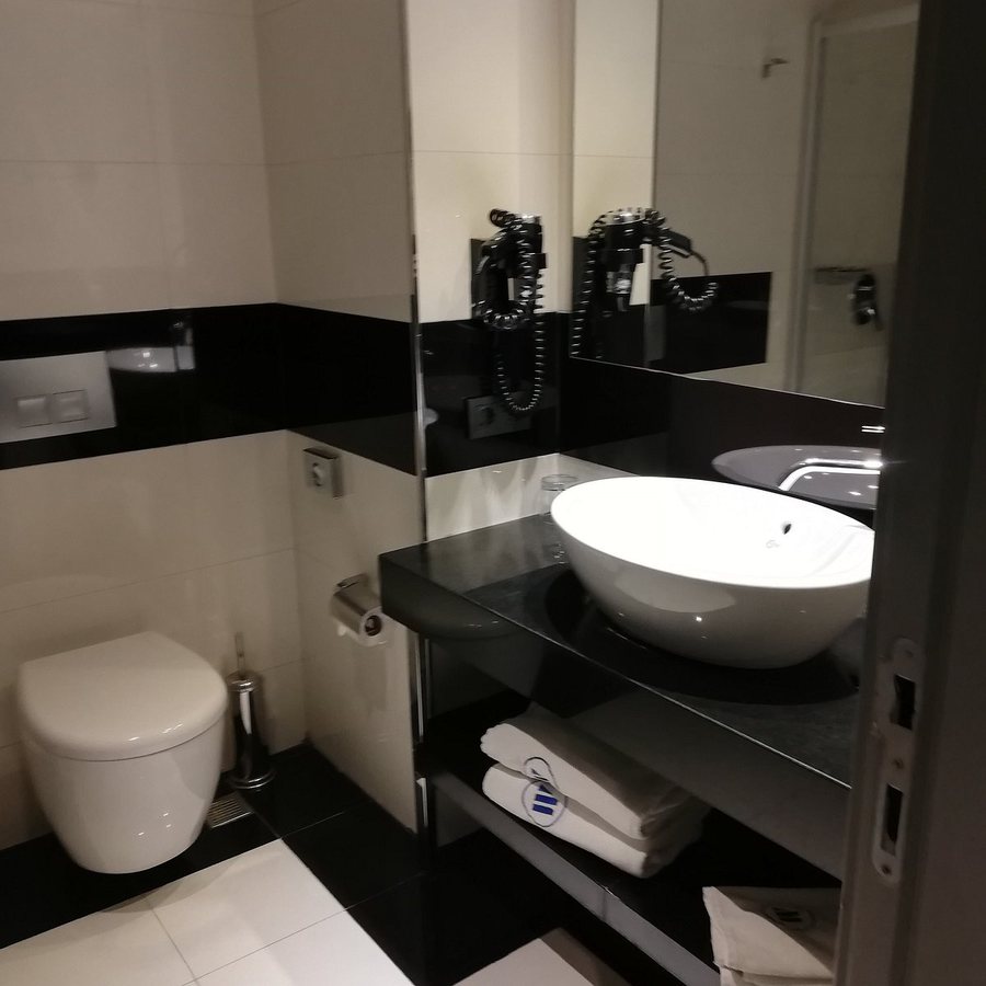 Manesol Old City Bosphorus Istanbul — Bathroom