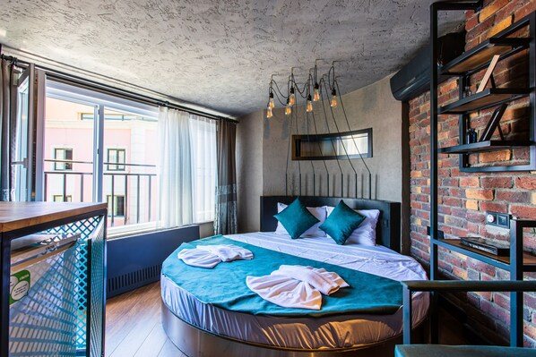 Mansion Gorki Istanbul — Guest room