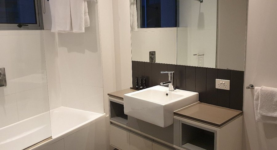Mantra Terrace — Bathroom