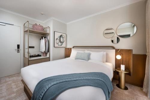 Mantra Terrace — Guest room