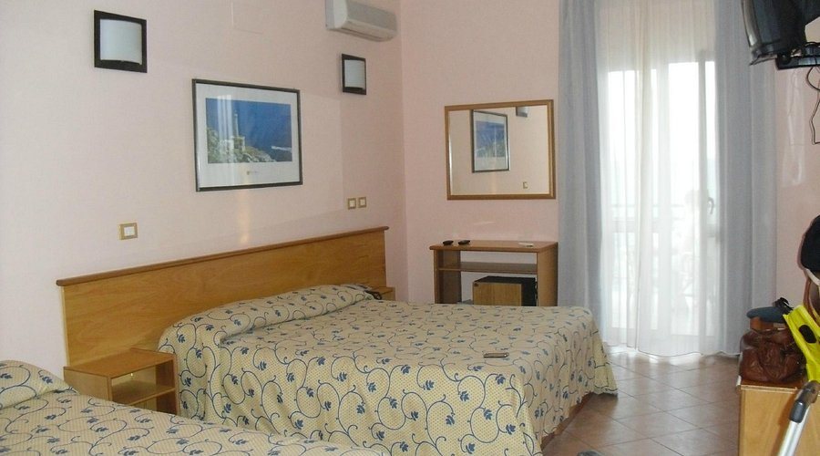Mapo Hotel Club Perla — Guest room