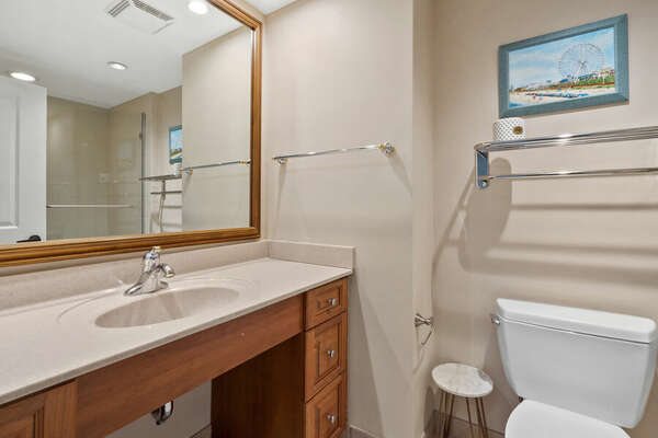 Mar Vista Grande — Bathroom