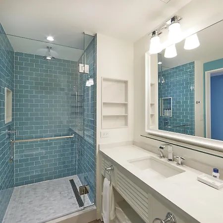 Margaritaville Resort Times Square New York City New York — Bathroom