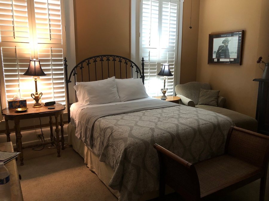 Market Street Inn Bed Breakfast — Guest room