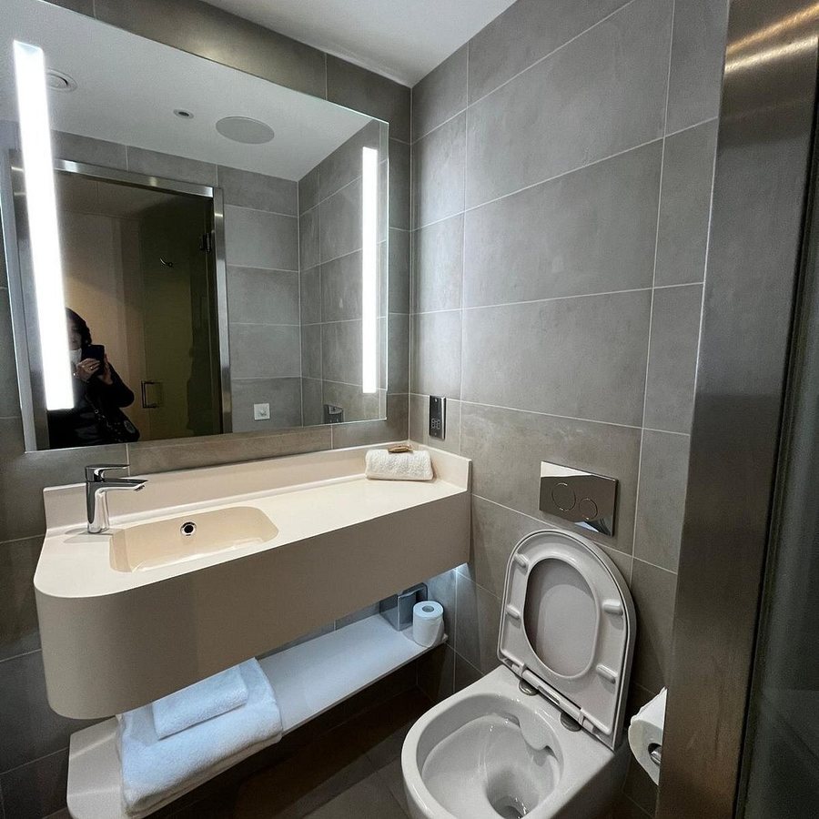 Marlin Hotel Stephens Green Dublin County Dublin — Bathroom