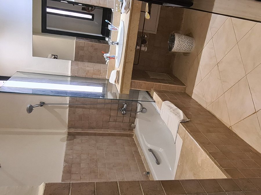 Marrakech Ryads Parc All inclusive — Bathroom