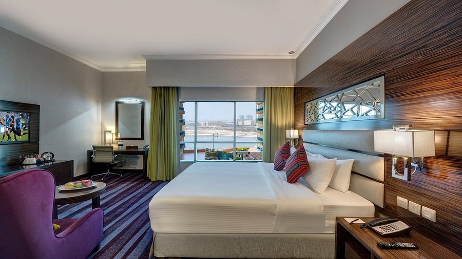 Marriott Hotel Production City Dubai — Guest room