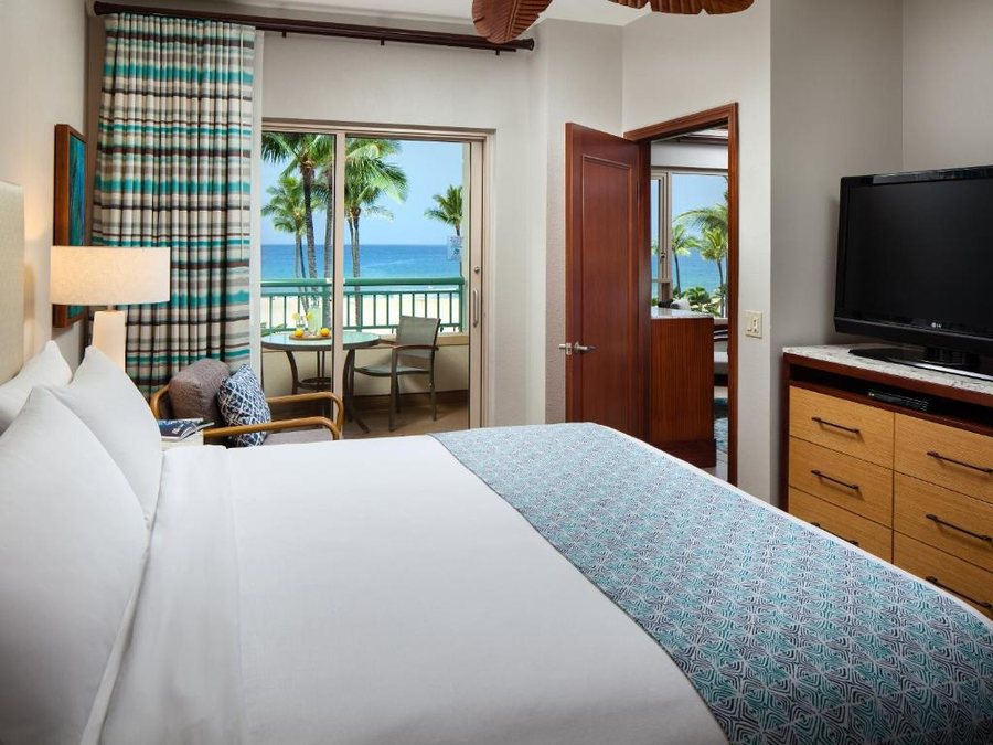 Marriott s Maui Ocean Club Lahaina Napili Towers Ka anapali Maui Hawaii — Guest room