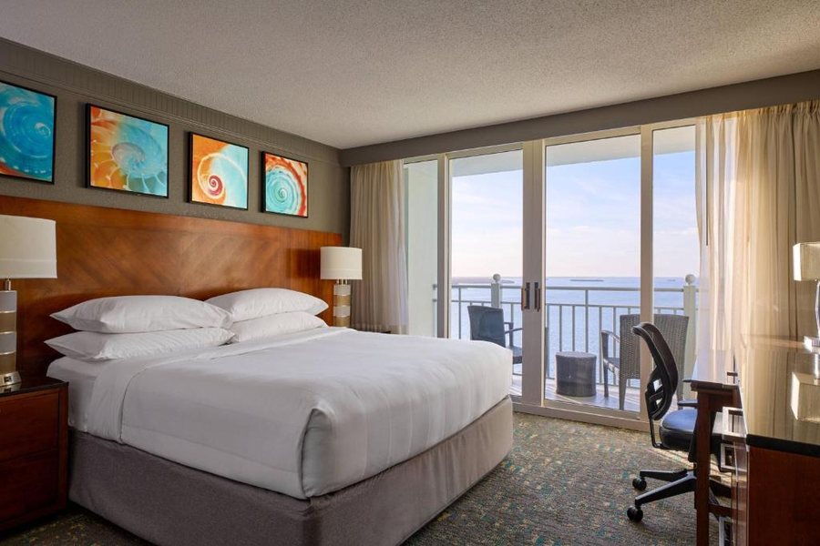 Marriott Sanibel Harbour Resort Spa — Guest room