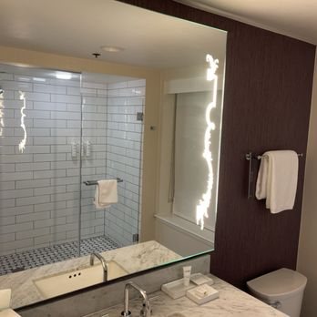 Marriott Vacation Club at The Mayflower Washington D C — Bathroom