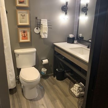 Marriott Vacation Club San Francisco — Bathroom