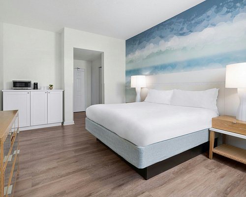 Marriott Vacation Club South Beach Miami Beach Florida — Guest room