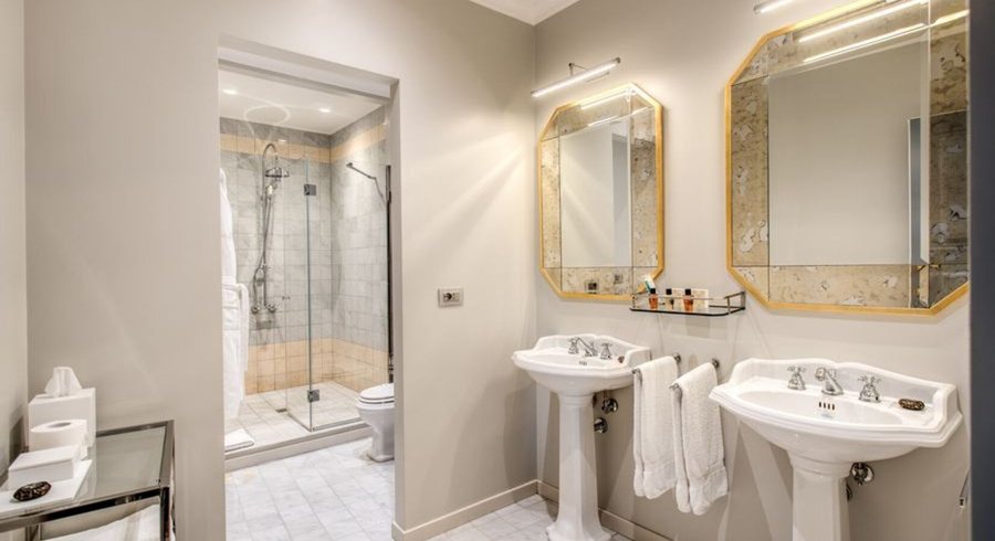 Martis Palace Hotel Rome — Bathroom