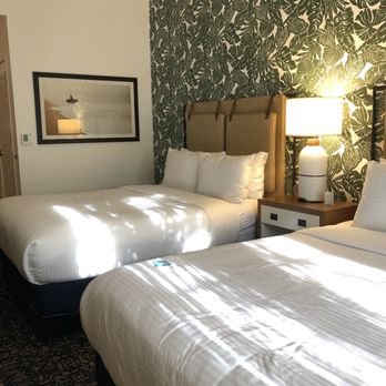 Mason Beach Inn — Guest room