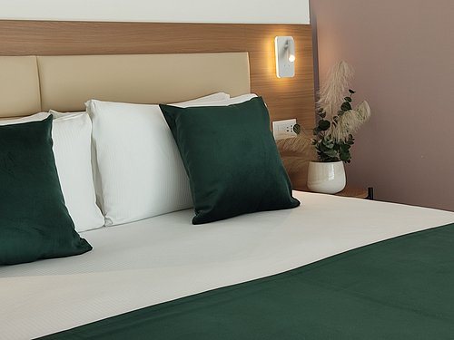Massimi City Garden — Guest room