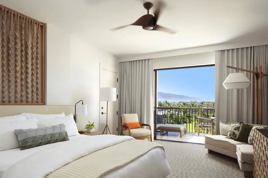 Mauna Lani Auberge Collection — Guest room