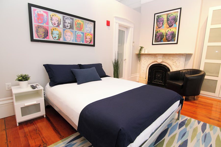 Maverick Suites — Guest room
