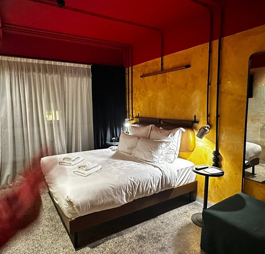 Max Brown Hotel Downtown — Guest room