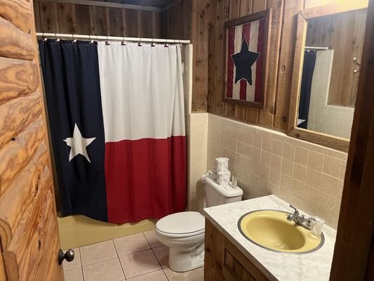 Mayan Dude Ranch — Bathroom